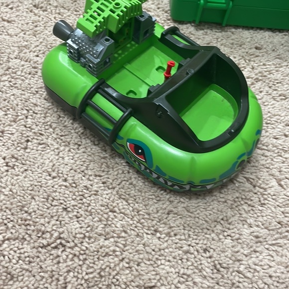 Playmobil alligator boat green large dump truck & carrying case toys set - Picture 5 of 5